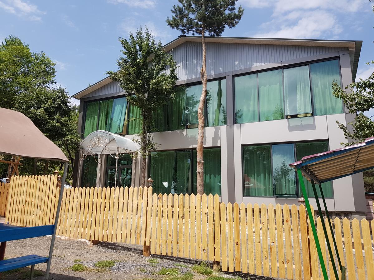 Jrahars Resort Sewan Exterior foto